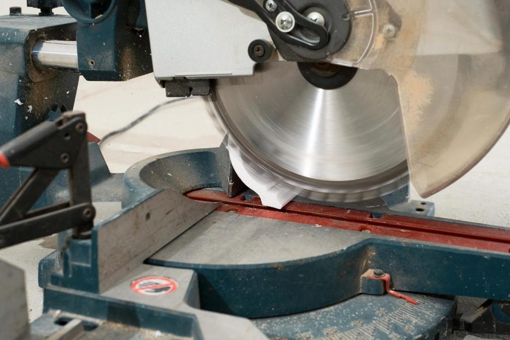 scie circulaire racetools