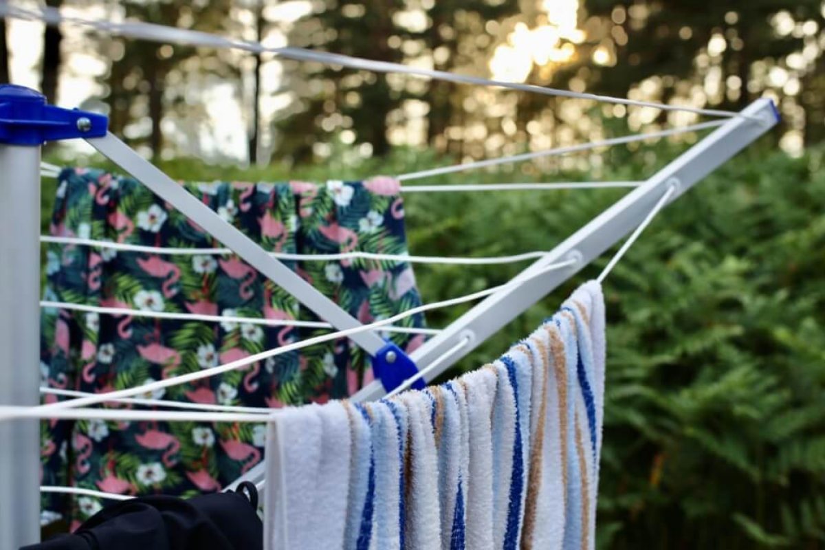 cacher étendoir à linge