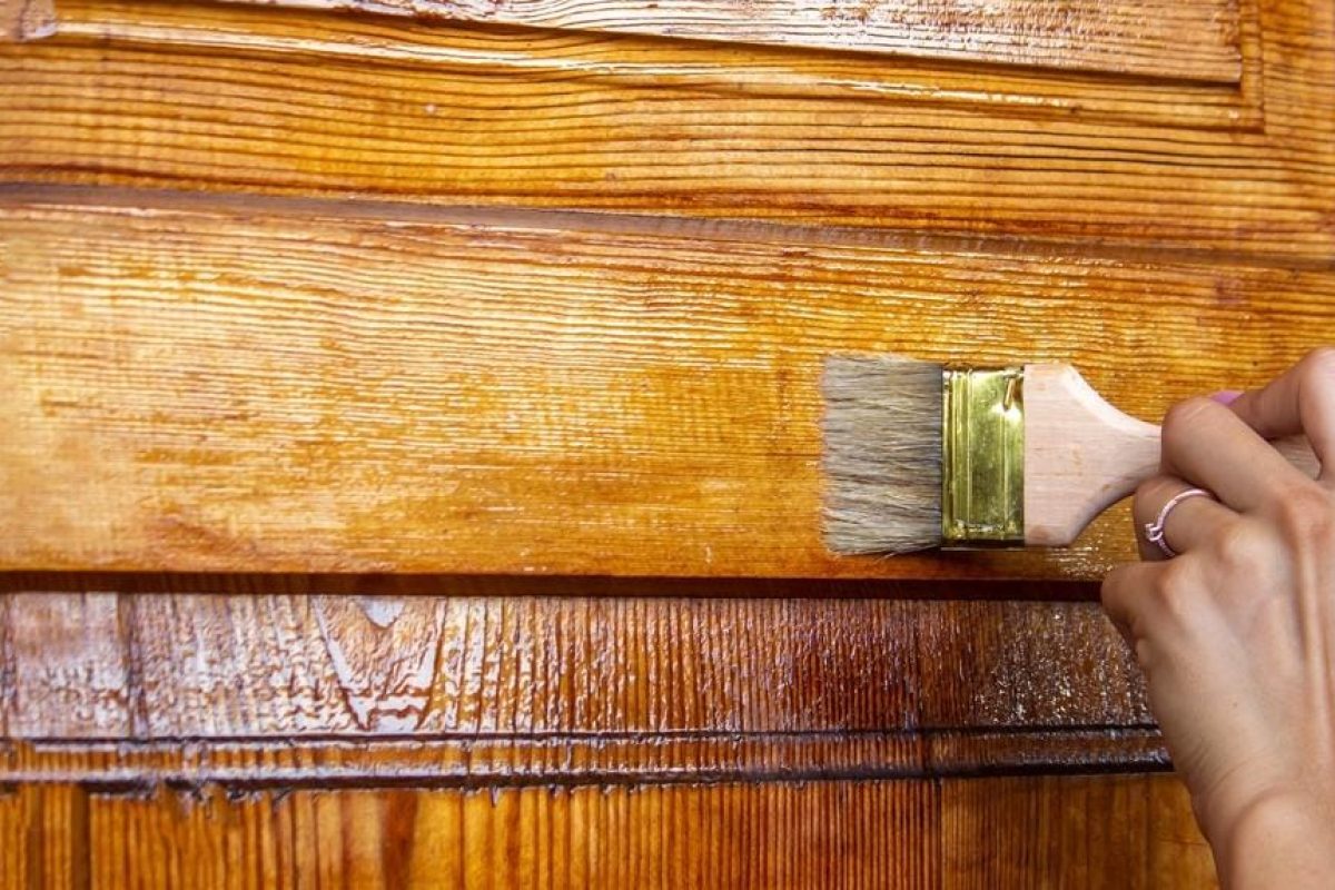comment faire tenir de lenduit sur du bois